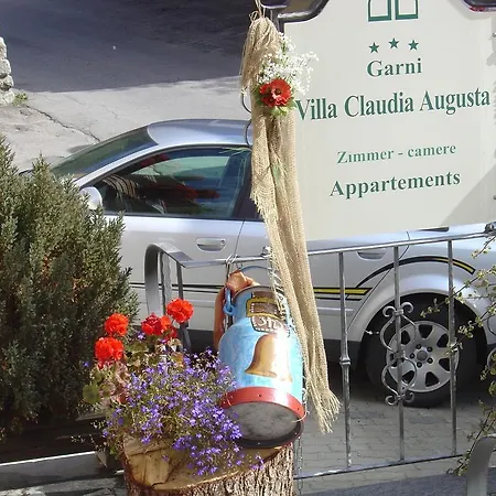 Claudia Augusta Frühstückspension Reschen